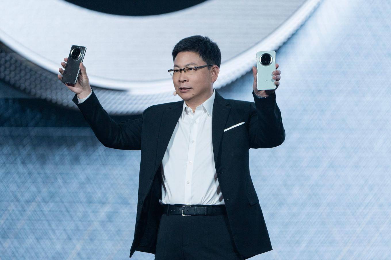 星空体育科技:风云际会正当时华为Mate品牌盛典硬货纵横