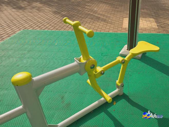 星空体育智能科技：嘉峪关街头出现新神器！很智能、长这样……(图3)