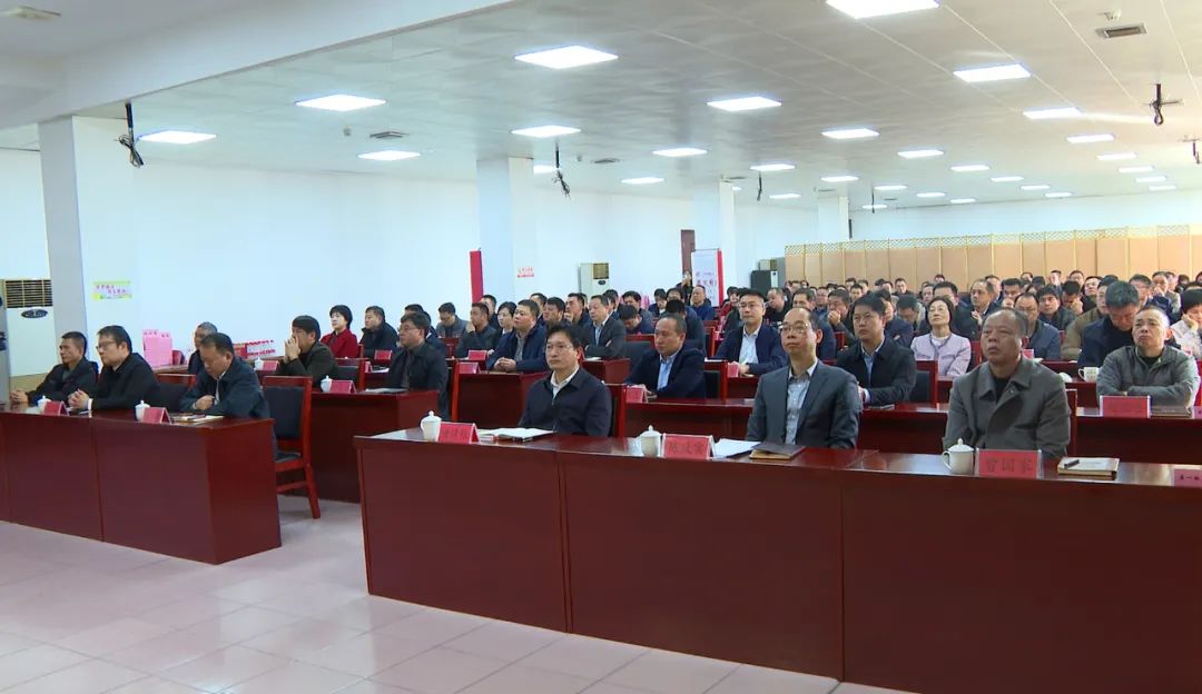 星空体育智能科技:洛江区组织收听收看泉州市民营经济发展大会