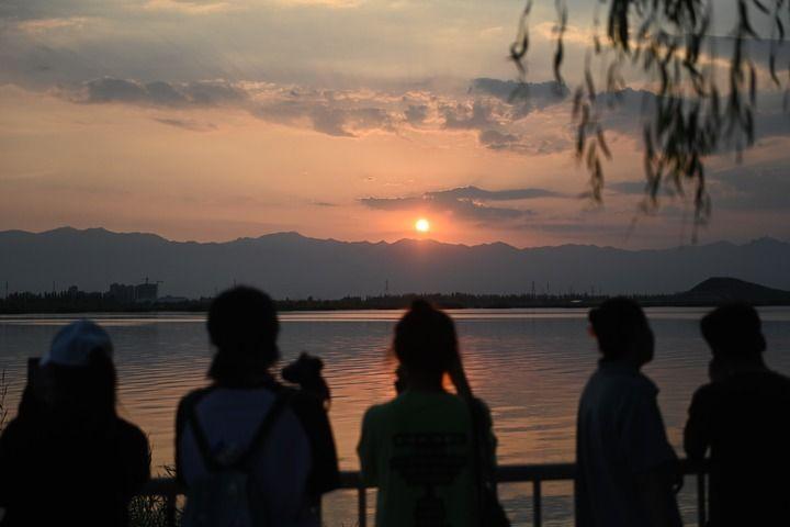 星空智能科技：聚人气拓市场共奋进——“塞上江南”经济焕发新活力(图2)