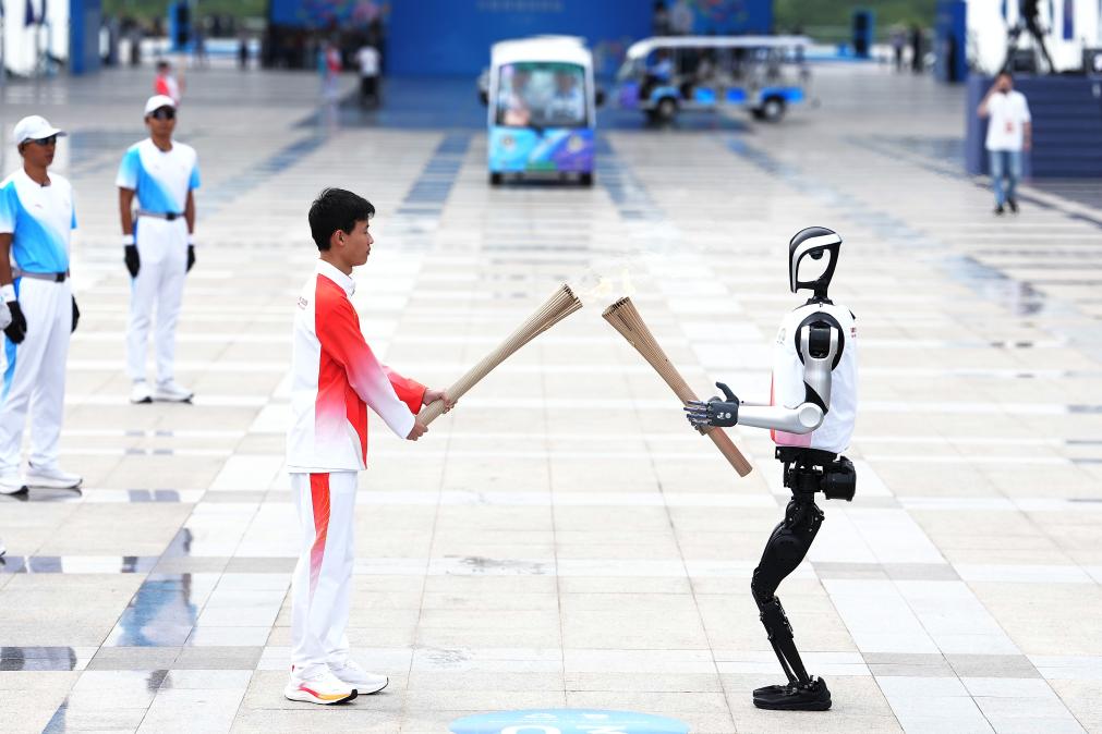 星空体育智能科技：全运会的机器人总动员让我们看见未来(图8)