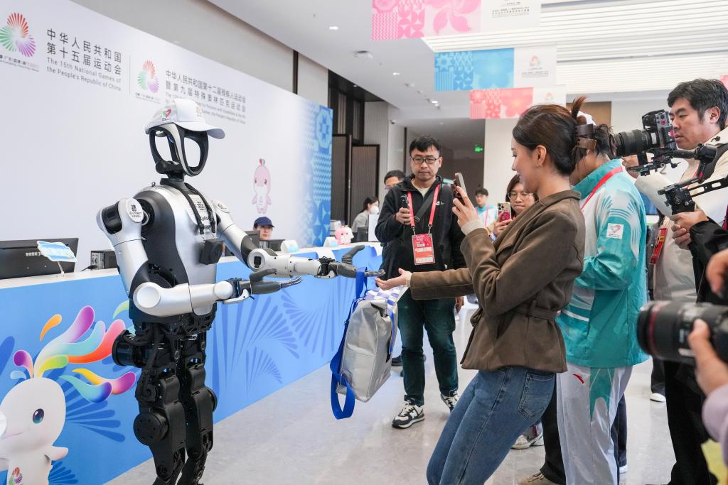 星空体育智能科技：全运会的机器人总动员让我们看见未来(图9)