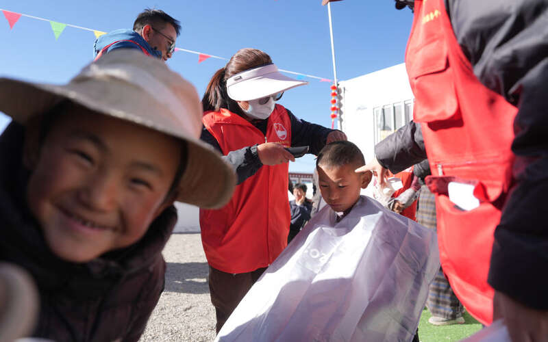 星空体育科技：弘扬奉献、友爱、互助、进步的志愿精神(图8)