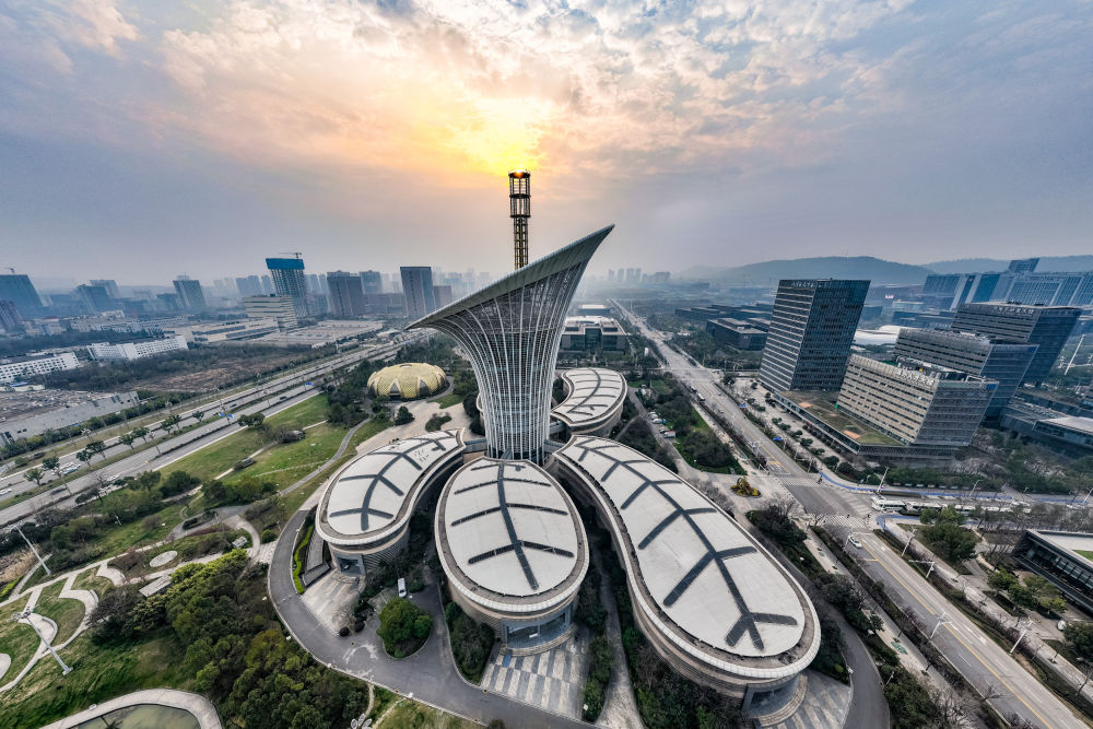 经济参考报｜向新而行才智涌流 科创推动蓄势赋能 湖北尖刀工程培育新质生产力观察(图5)