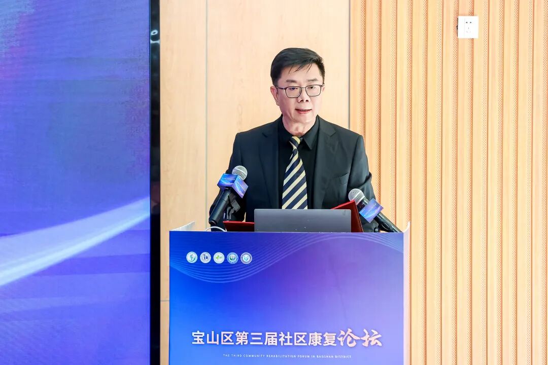 星空体育智能科技：宝山社区康复在路上(图2)